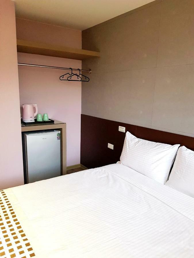 Night Sea Homestay Jiufen Exterior photo